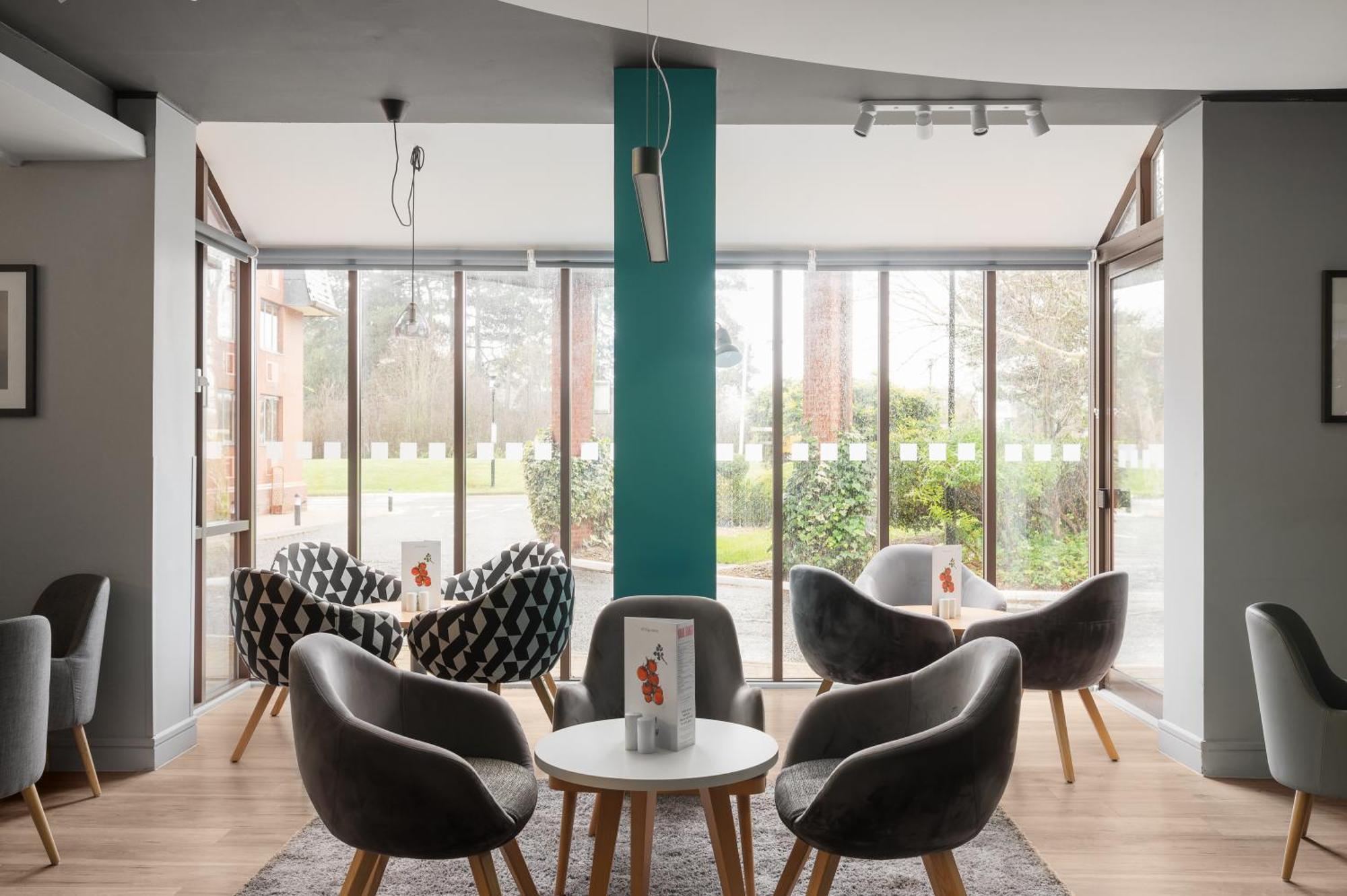 Holiday Inn Northampton By Ihg Εξωτερικό φωτογραφία