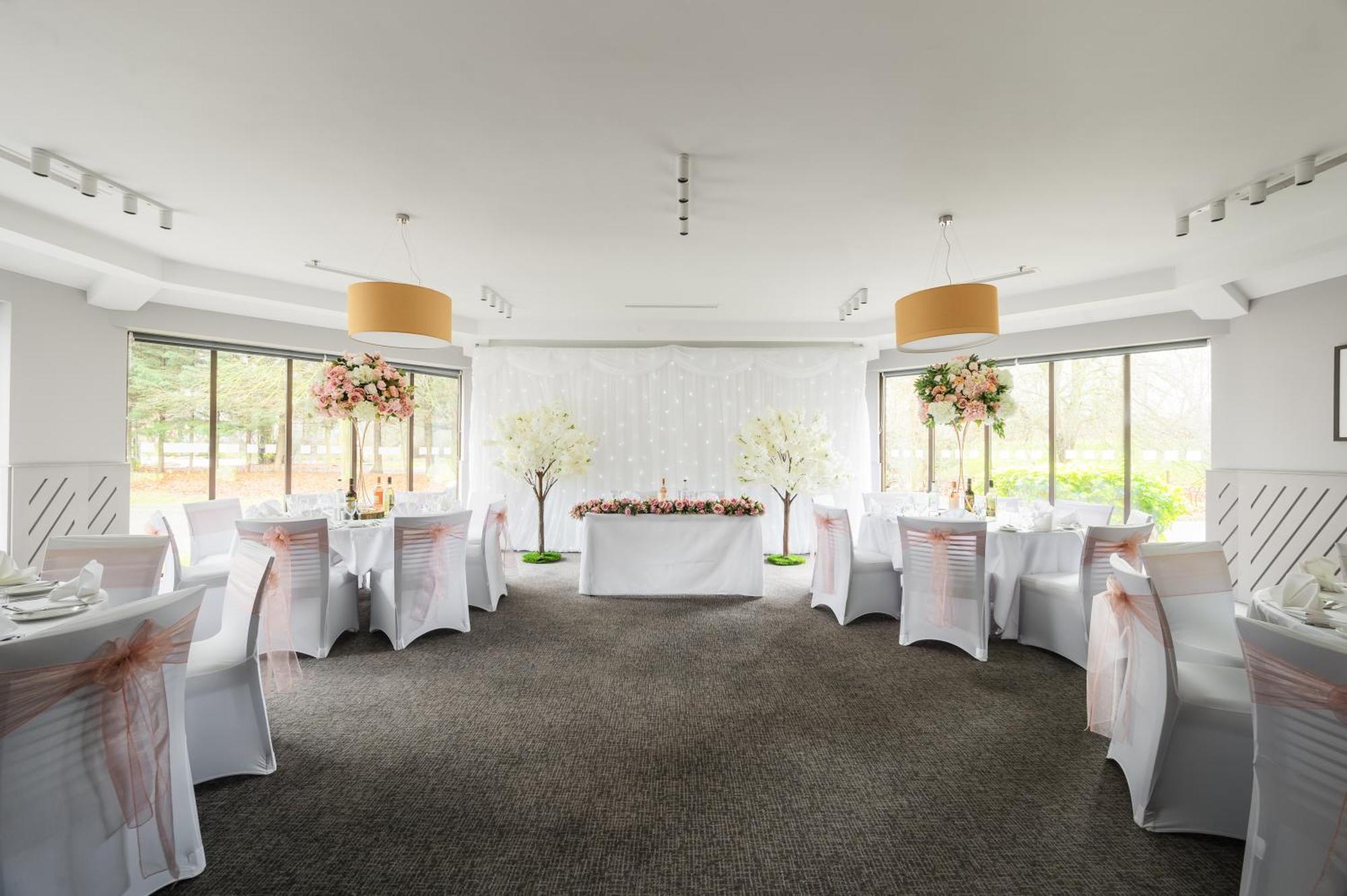 Holiday Inn Northampton By Ihg Εξωτερικό φωτογραφία