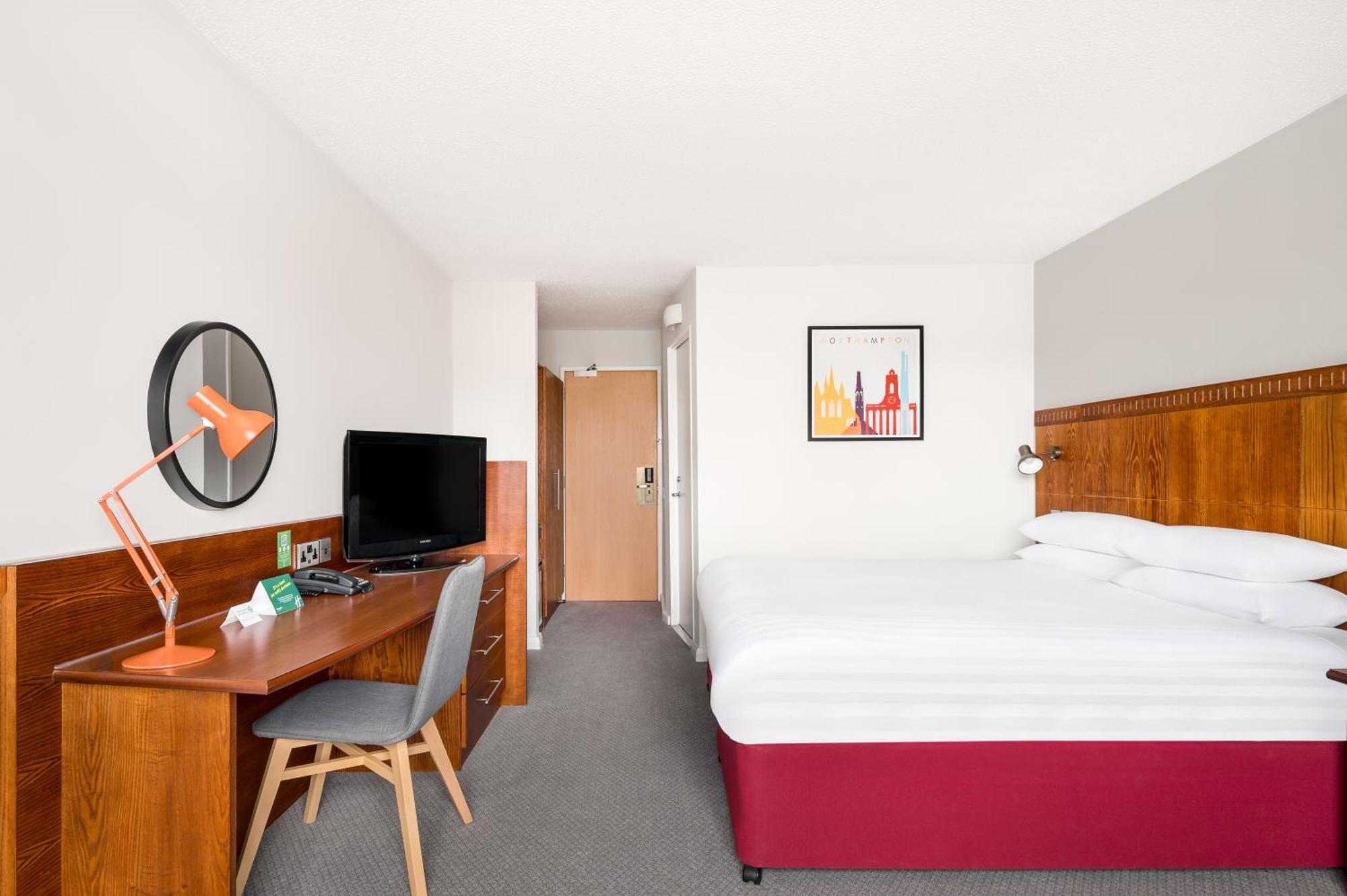 Holiday Inn Northampton By Ihg Εξωτερικό φωτογραφία