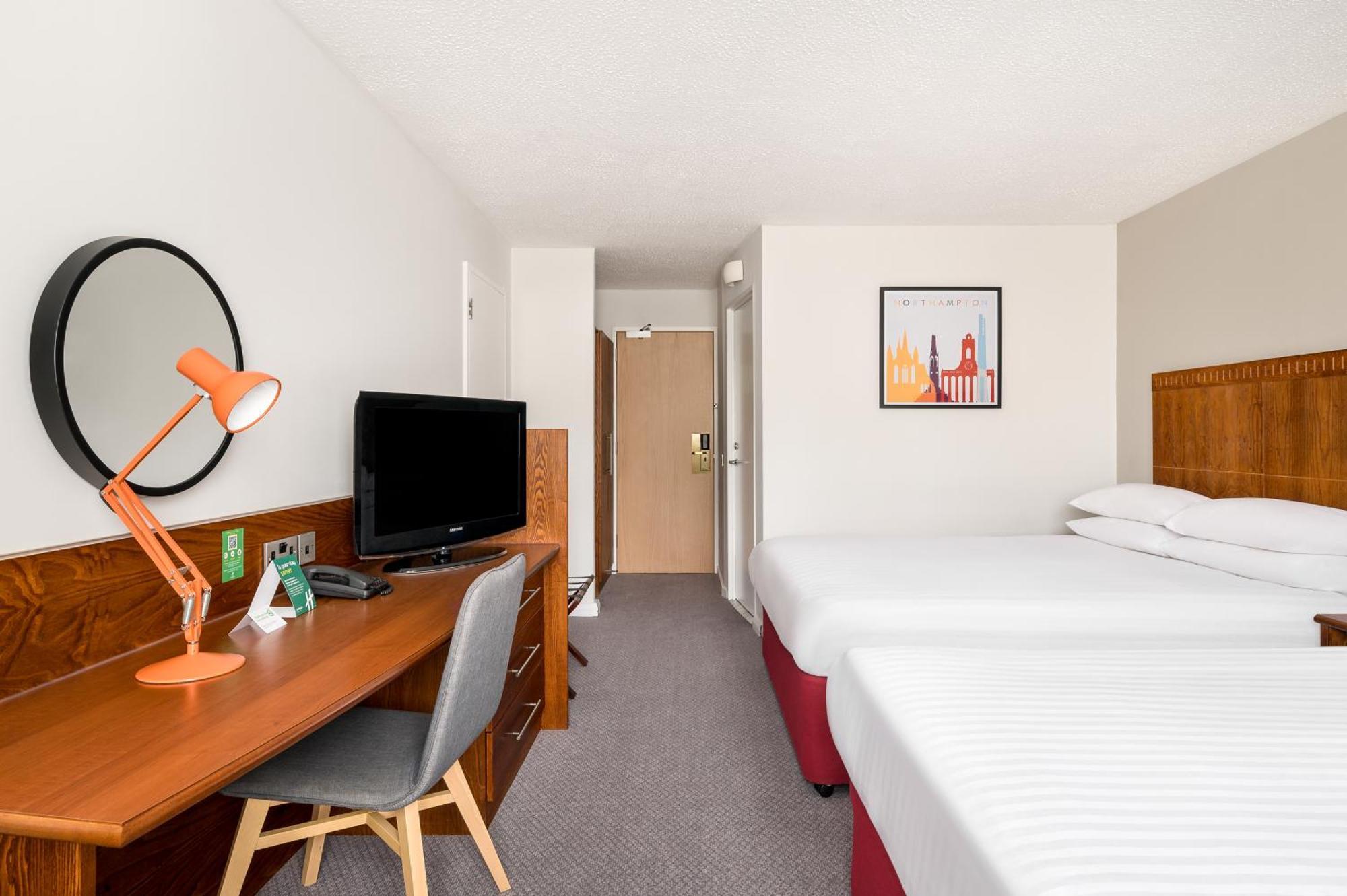 Holiday Inn Northampton By Ihg Εξωτερικό φωτογραφία