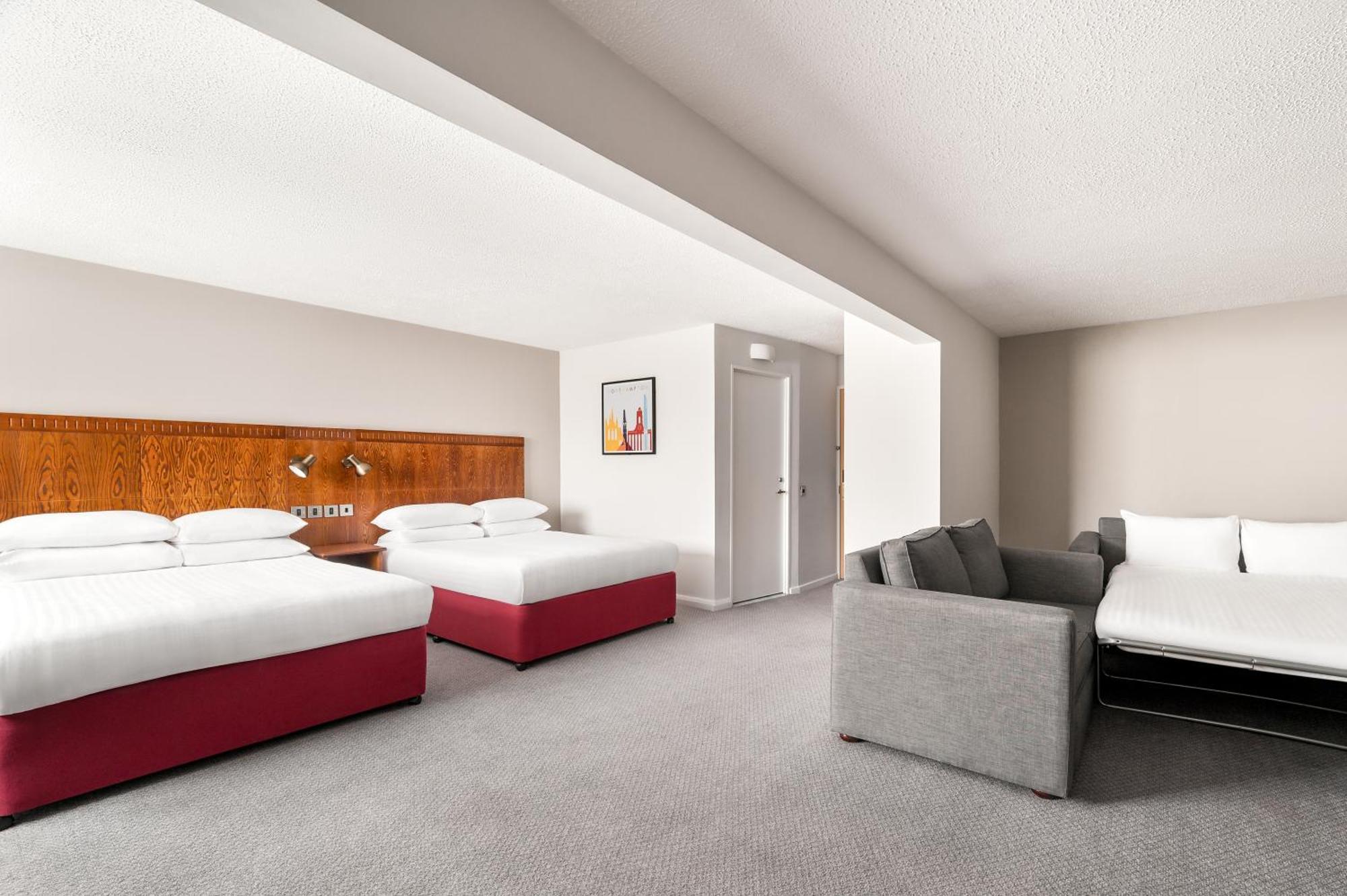 Holiday Inn Northampton By Ihg Εξωτερικό φωτογραφία