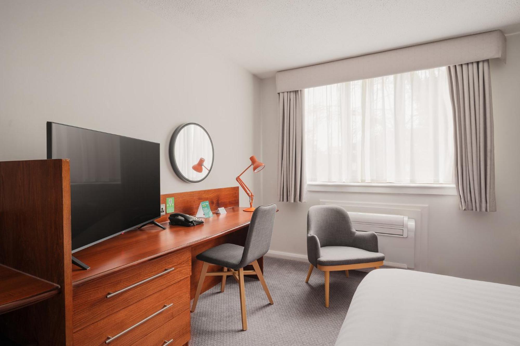 Holiday Inn Northampton By Ihg Εξωτερικό φωτογραφία