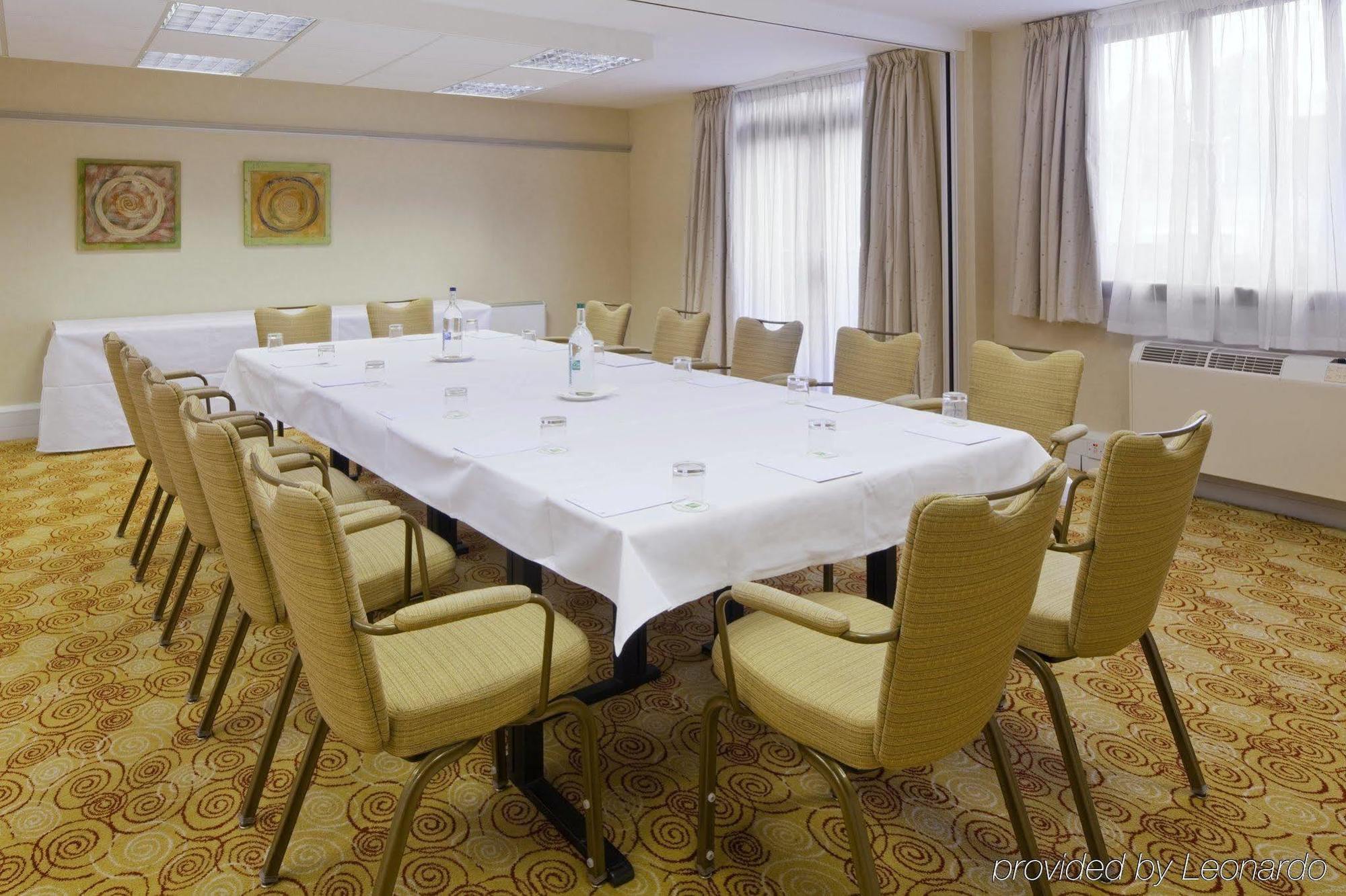 Holiday Inn Northampton By Ihg Εξωτερικό φωτογραφία